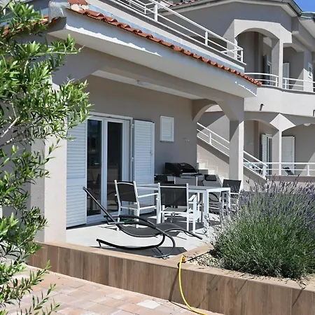 Apartamento Gehl Lopar